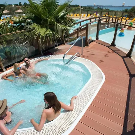 Campsite Dc - L'amira 3ch, 2 Sdb, 40m2, Confort Et Detente *