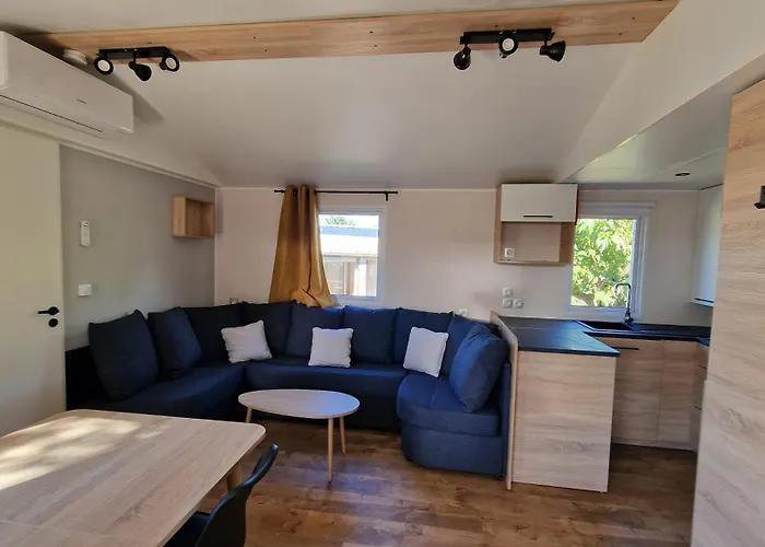 مكان تخييم Dc - L'amira 3ch, 2 Sdb, 40m2, Confort Et Detente